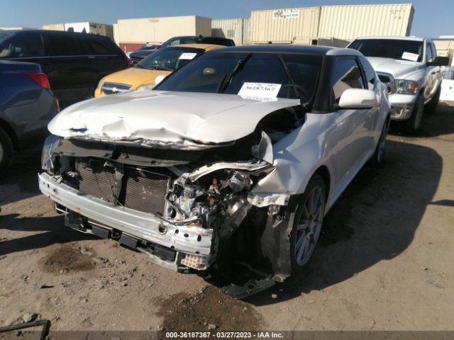 JTKJF5C72GJ014200 Scion TC
