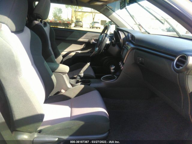 JTKJF5C72GJ014200 Scion TC