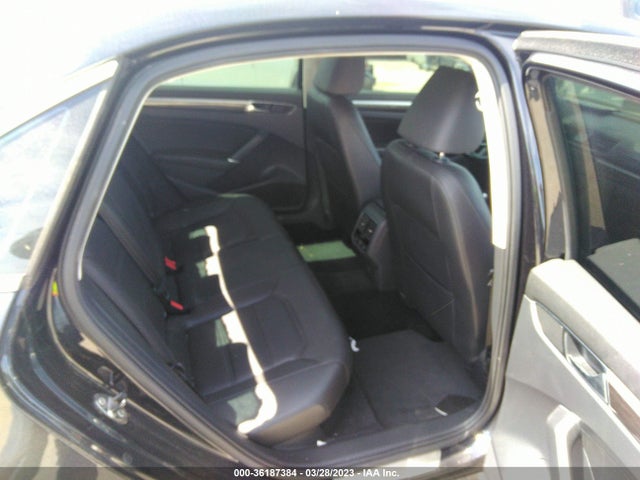 2018 VOLKSWAGEN PASSAT 2.0T SE VIN: 1VWBA7A32JC008671
