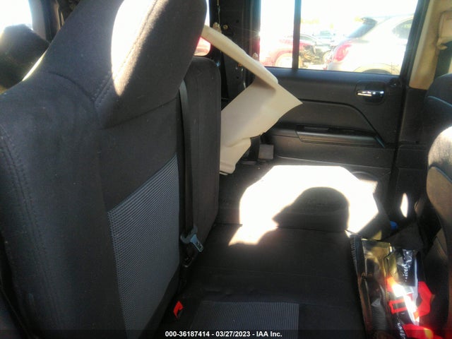 1C4NJPFB0GD537071 Jeep Patriot Latitude
