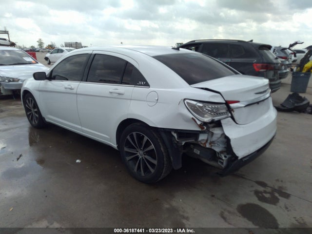 2013 CHRYSLER 200 TOURING VIN: 1C3CCBBG9DN744428