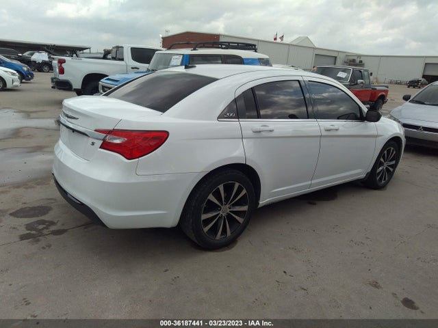 2013 CHRYSLER 200 TOURING VIN: 1C3CCBBG9DN744428