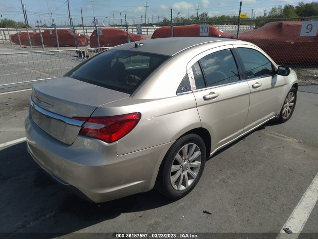 1C3CCBBG9EN106228 Chrysler 200 Touring
