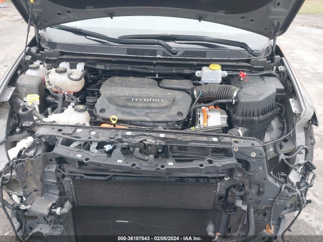 2C4RC1L7XMR605717 Chrysler Pacifica Hybrid Touring L