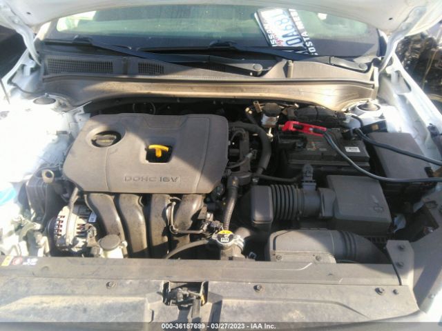 3KPF24AD4KE119581 KIA Forte Lxs