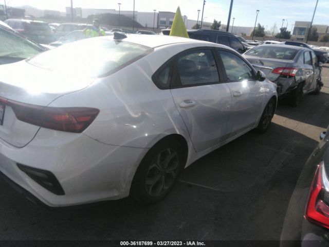 3KPF24AD4KE119581 KIA Forte Lxs