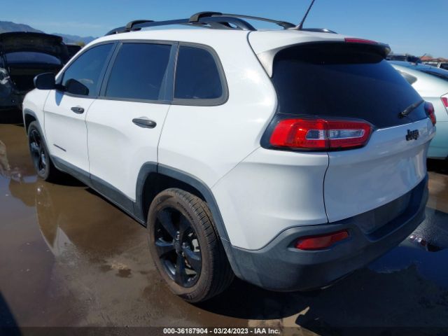 1C4PJLABXHW508305 Jeep Cherokee Altitude