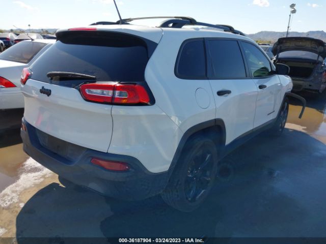 1C4PJLABXHW508305 Jeep Cherokee Altitude