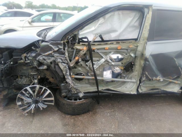3N1CP5CV2ML555041 Nissan KICKS SV