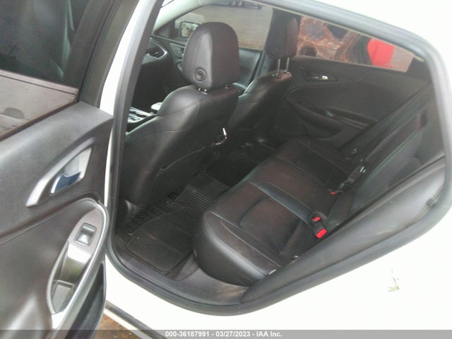1G1Z95SX4GF315503 Chevrolet Malibu