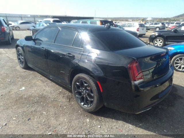2C3CCARG2MH592453 Chrysler 300 Touring L