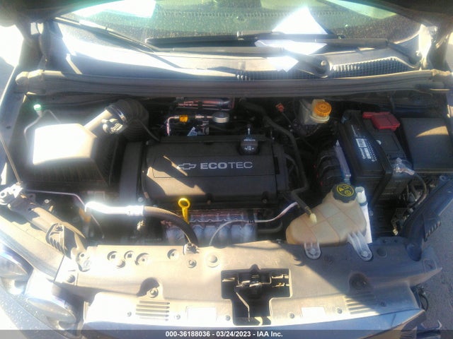 Chevrolet Sonic Ls Auto 2015 1G1JA6SH8F4159544 Image 10