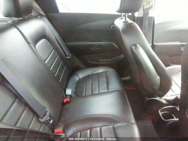 Chevrolet Sonic Rs 2015 1G1JG6SB7F4187331 Image 9