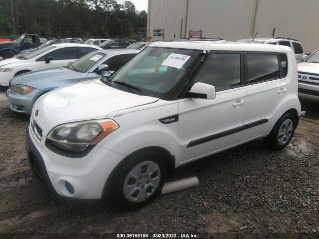 KNDJT2A59C7472940 KIA Soul Base
