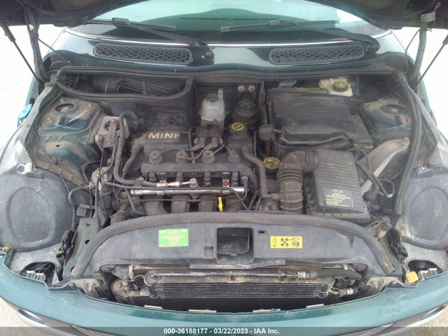 2003 MINI COOPER HARDTOP VIN: WMWRC33483TE16332