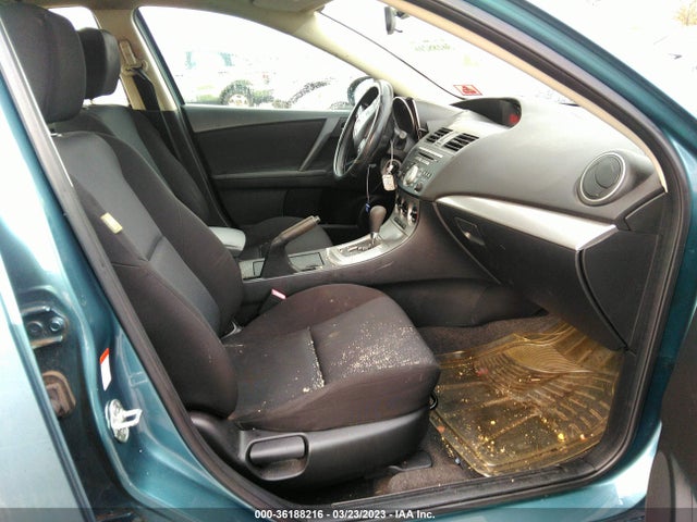 2011 MAZDA MAZDA3 I TOURING VIN: JM1BL1VG9B1360876