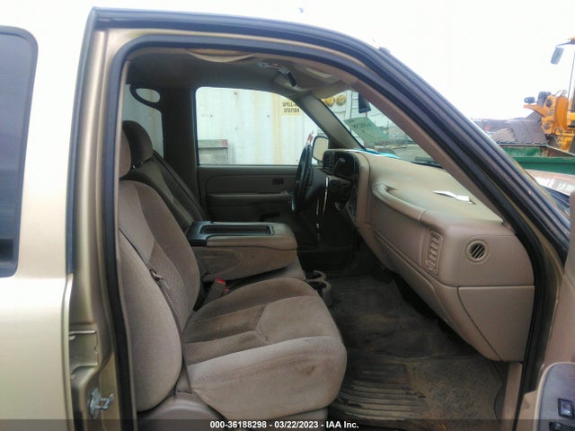 2005 CHEVROLET SILVERADO 1500 LS VIN: 2GCEK13T051152609