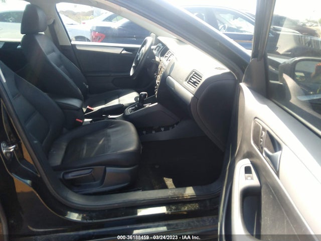 3VW267AJ2GM217366 Volkswagen Jetta Sedan 1.4t S
