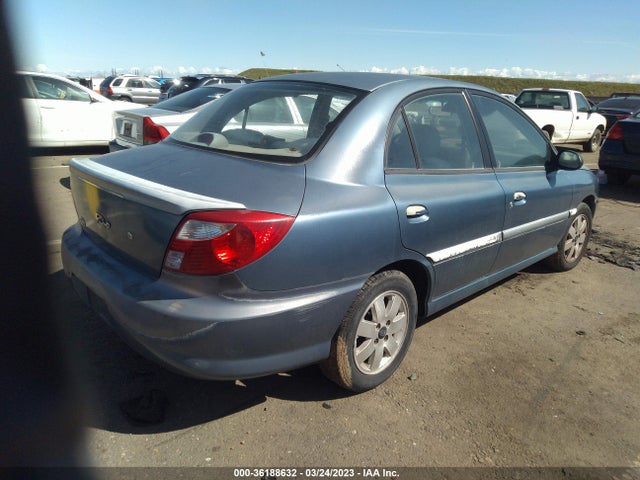 2001 KIA RIO VIN: KNADC123416048022