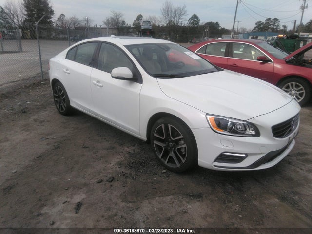 2018 Volvo S60, VIN: YV126MFL2J2460499