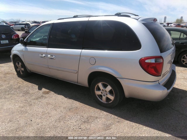 2007 DODGE GRAND CARAVAN SXT VIN: 2D4GP44L37R132842