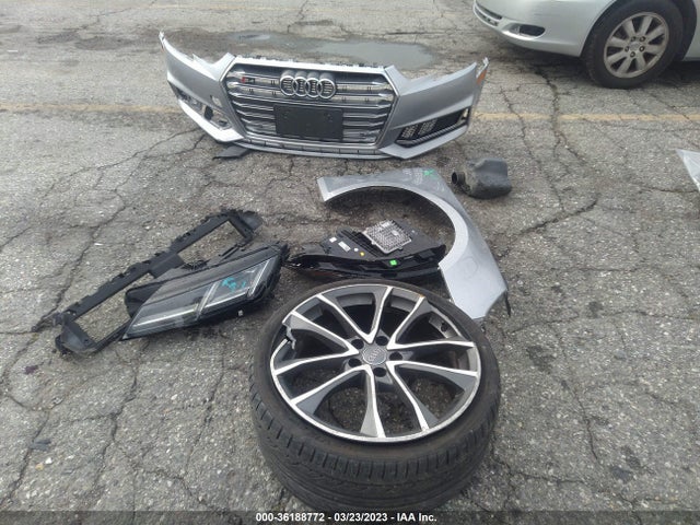 WAUB4AF43JA003156 Audi S4 Premium Plus
