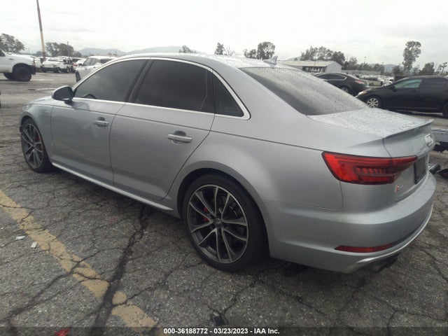 WAUB4AF43JA003156 Audi S4 Premium Plus