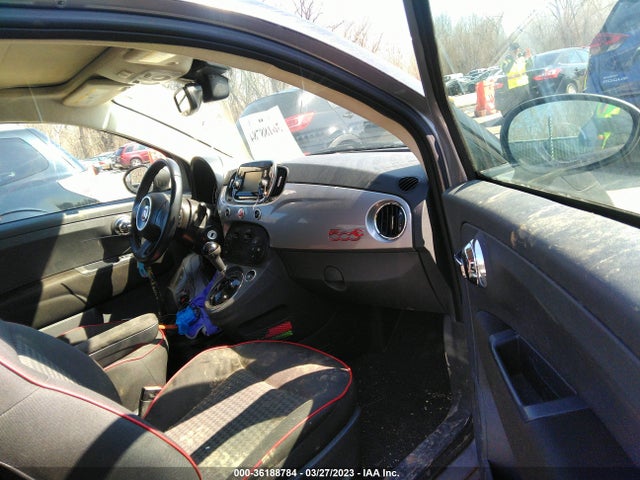 2017 Fiat 500, VIN: 3C3CFFLR8HT704782