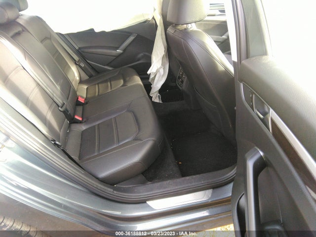 1VWGT7A35HC052013 Volkswagen Passat 1.8t Se W/technology
