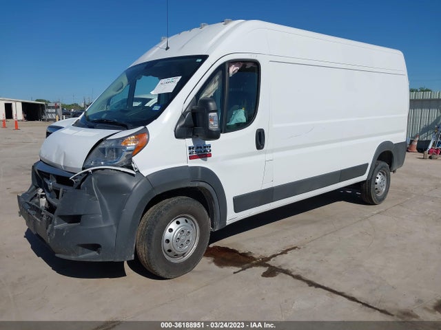 RAM Promaster Cargo Van 2018 3C6TRVDG6JE112258 Image 2