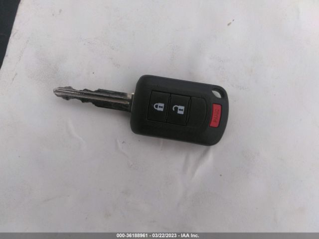 JA4AD2A39KZ006756 Mitsubishi Outlander Es