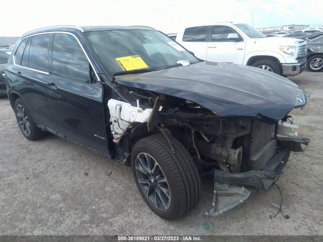2017 5UXKR2C37H0U23572 main image