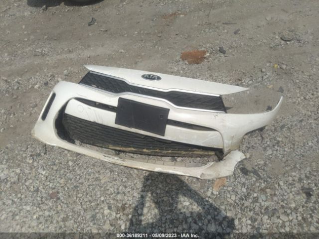 3KPA24AB5JE050021 KIA RIO S
