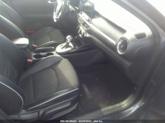 3KPF34AD6ME354094 KIA Forte Gt-line