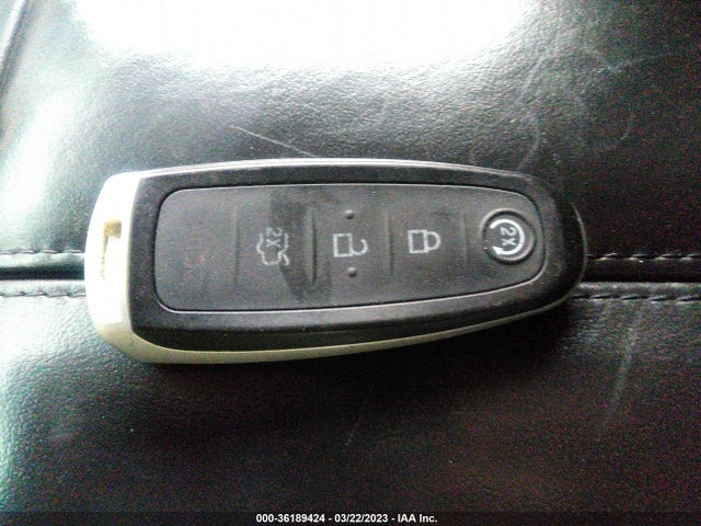 Lincoln MKX 2011 2LMDJ8JK9BBJ31507 Image 11