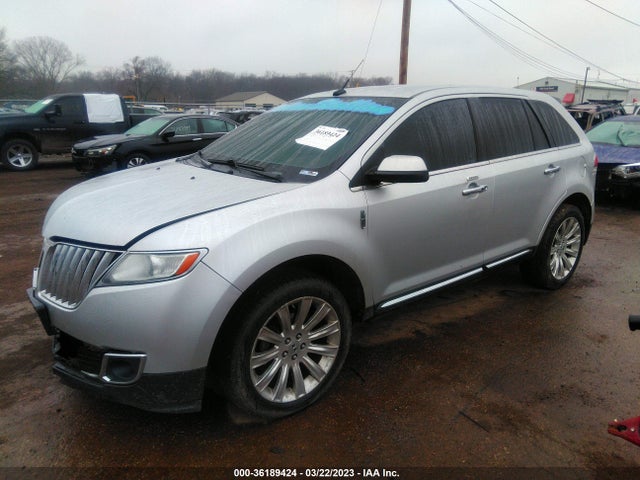 Lincoln MKX 2011 2LMDJ8JK9BBJ31507 Image 2