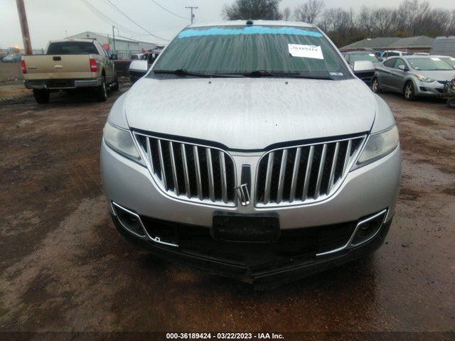 Lincoln MKX 2011 2LMDJ8JK9BBJ31507 Image 6