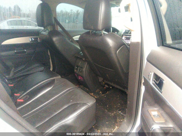 Lincoln MKX 2011 2LMDJ8JK9BBJ31507 Image 8