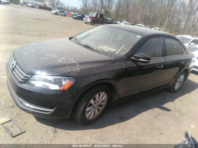 Volkswagen Passat Wolfsburg Ed 2014 1VWAS7A36EC113485 Image 2