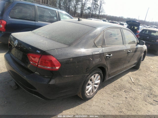 Volkswagen Passat Wolfsburg Ed 2014 1VWAS7A36EC113485 Image 5