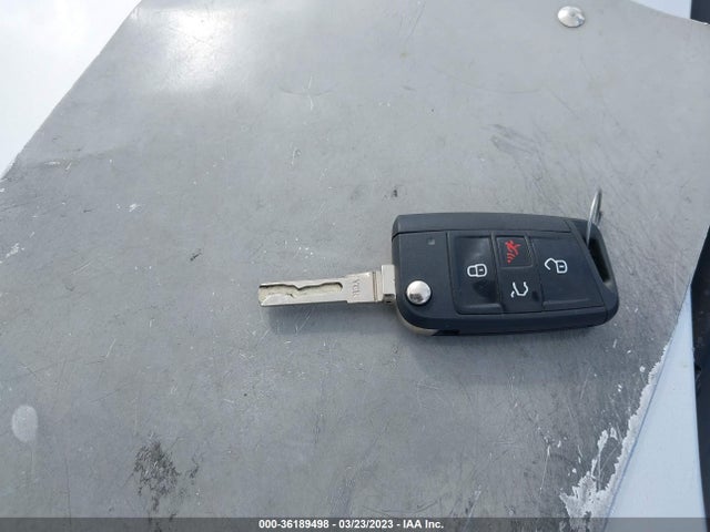 3VWC17AU0GM510020 Volkswagen Golf Sportwagen Tsi S