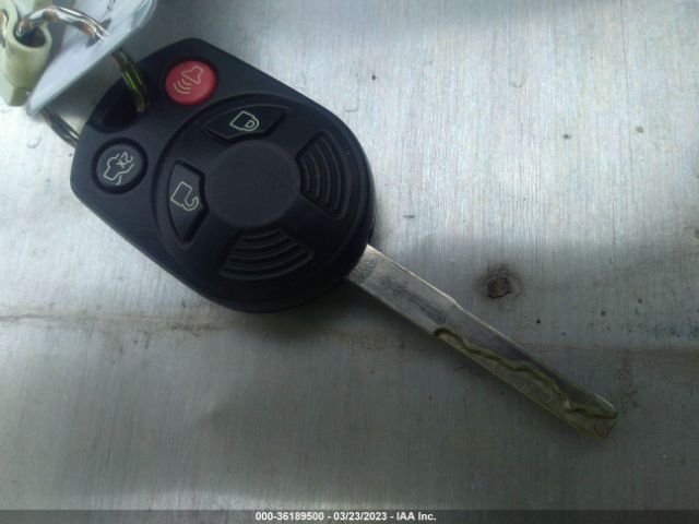 1FADP3F23HL229537 Ford FOCUS SE