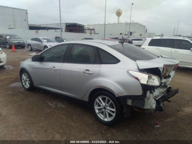 1FADP3F23HL229537 Ford FOCUS SE