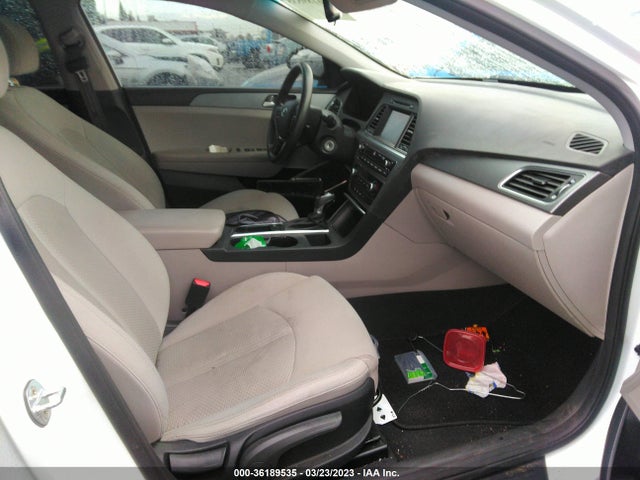 Hyundai SONATA SE 2017 5NPE24AF2HH596172 Image 5