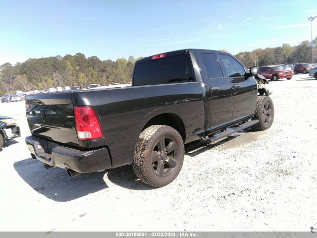 2017 RAM 1500 EXPRESS VIN: 1C6RR6FT4HS696015