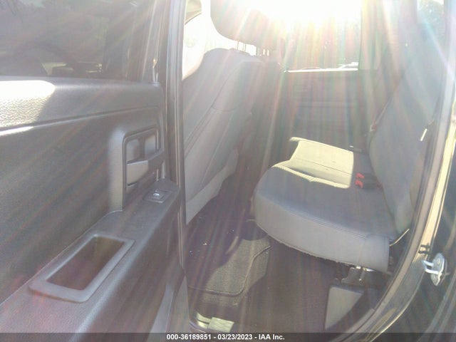 2017 RAM 1500 EXPRESS VIN: 1C6RR6FT4HS696015