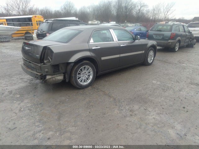 2009 CHRYSLER 300 LX VIN: 2C3KA43D79H516588