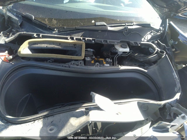Tesla Model Y Long Range 2020 5YJYGDEE0LF050705 Image 11