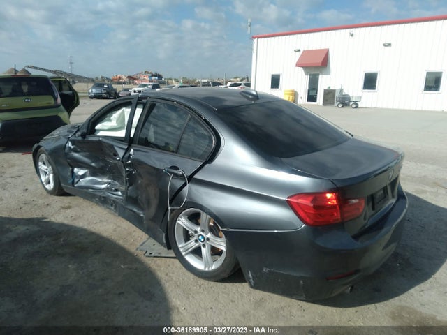 BMW 3 Series 320i 2015 WBA3B1G56FNT63426 Image 3