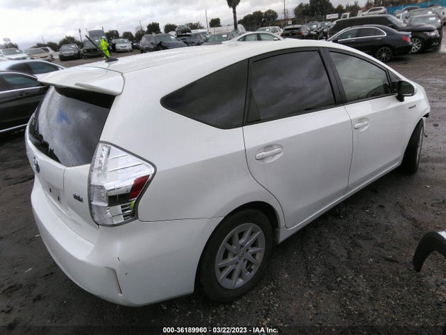 Toyota Prius V Two/three/five 2014 JTDZN3EU4EJ009789 Image 6